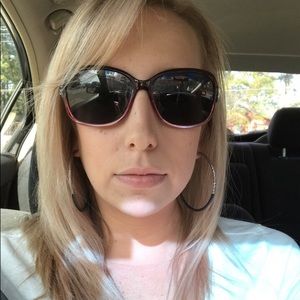 Meet your Posher, Shandra